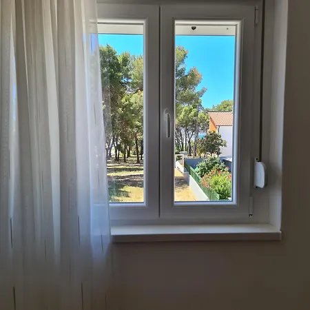 Celic With Terrace Apartament Biograd Na Moru